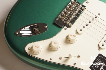  LIMITED EDITION PLAYER STRATOCASTER - Sherwood Green